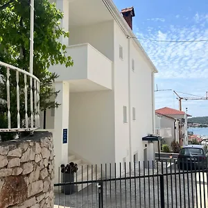  Apartment Jurkas