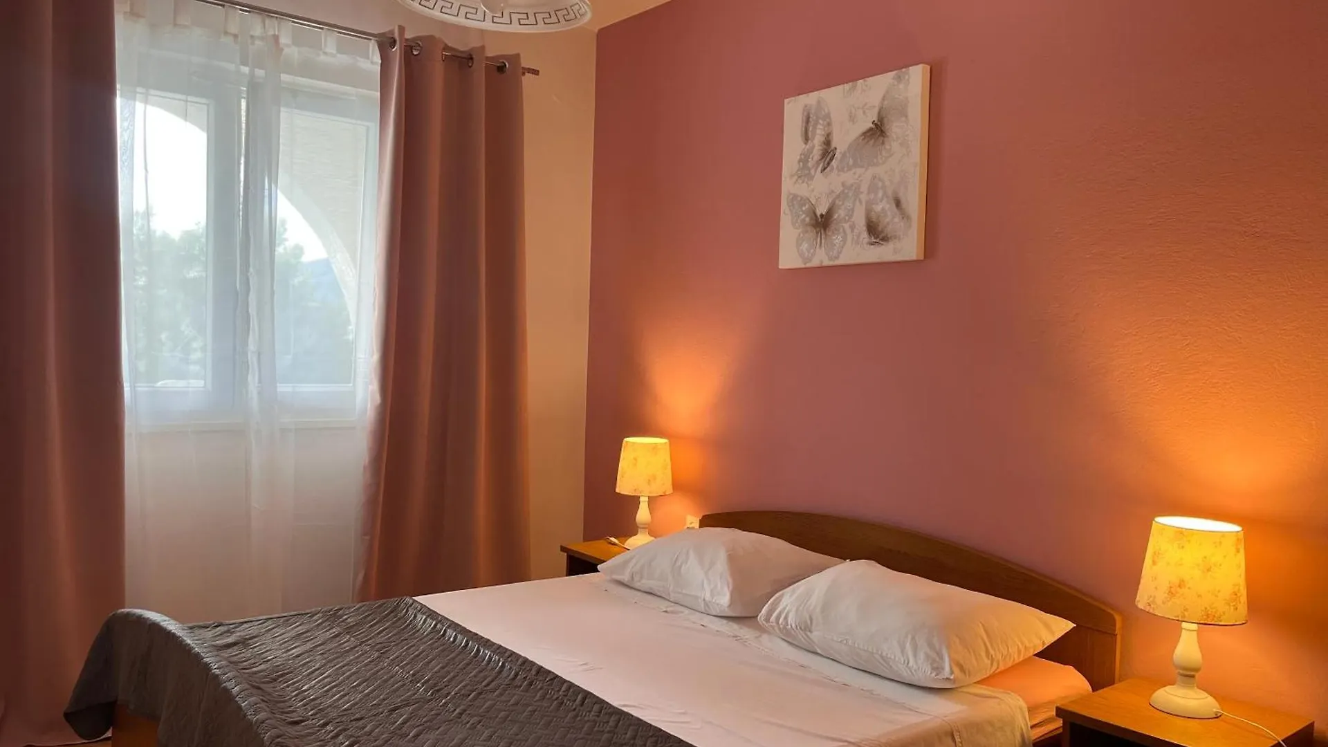Apartments Villa Mirella Trogir