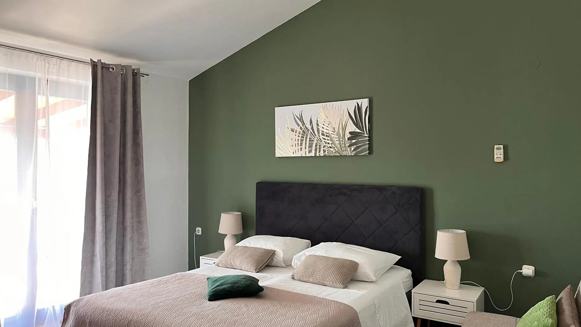 Apartments Villa Mirella Trogir